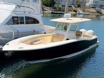 32' Scout 2017 Yacht For Sale